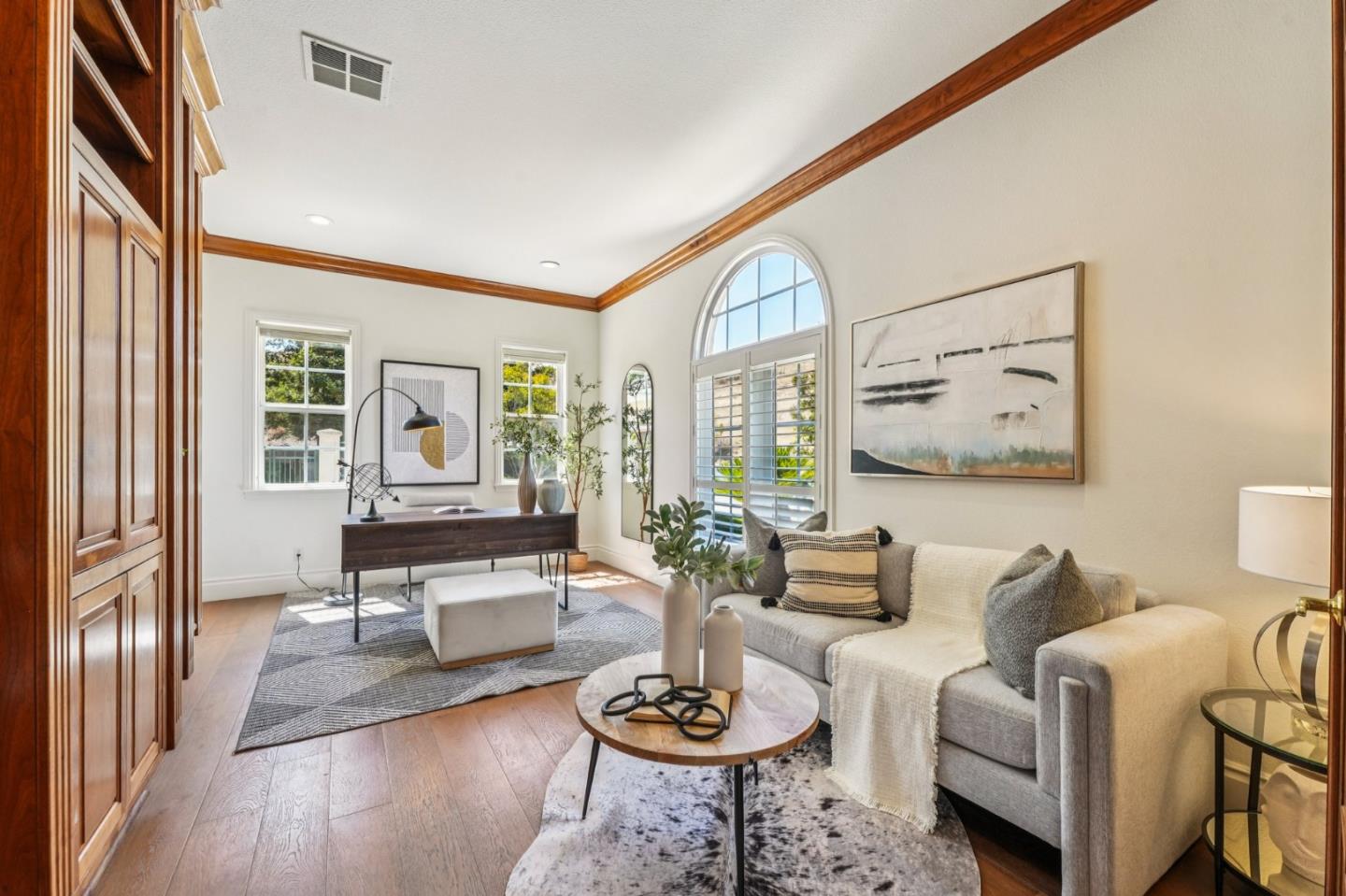 5142 Eastbourne Drive