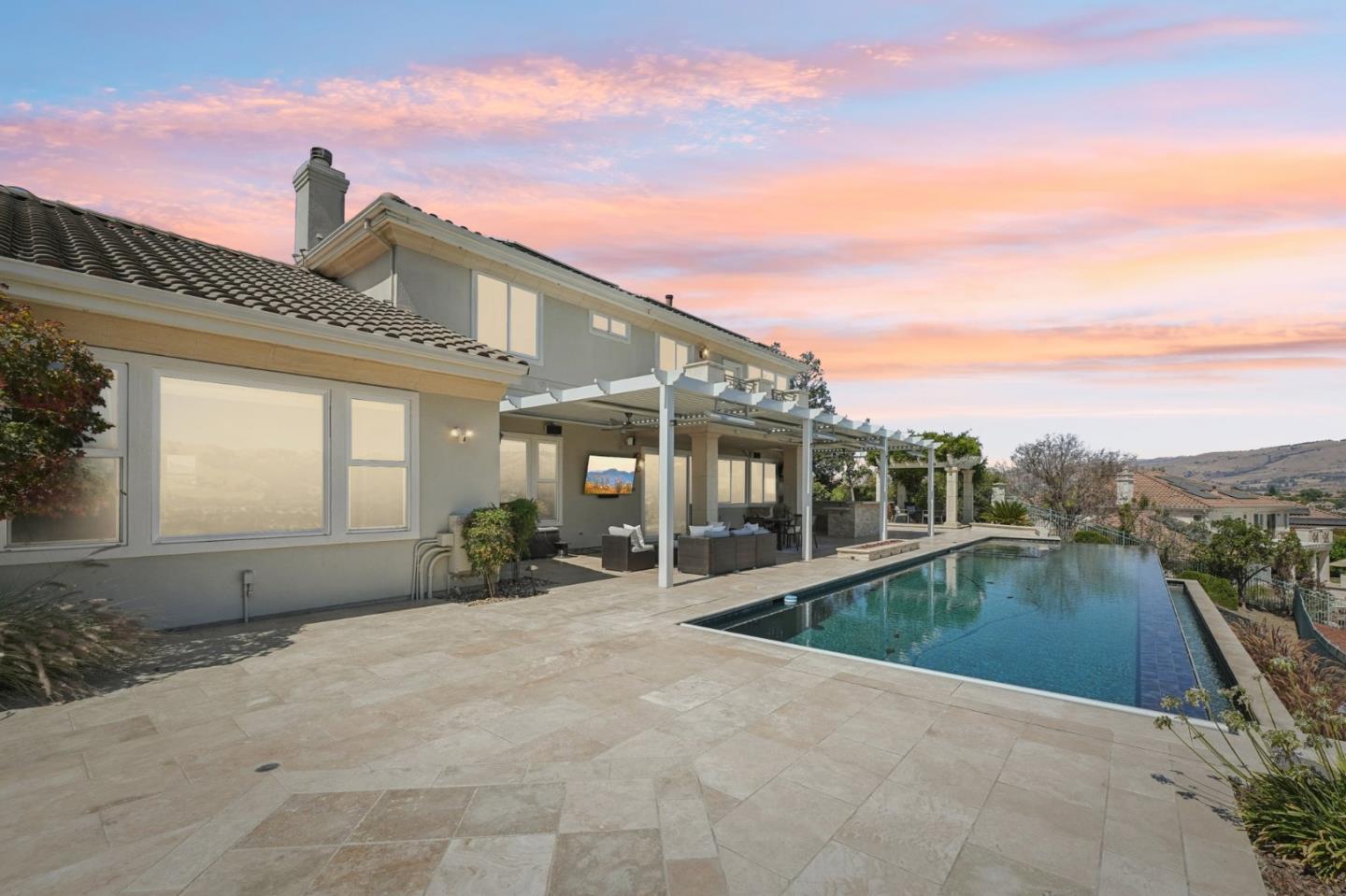 5142 Eastbourne Drive