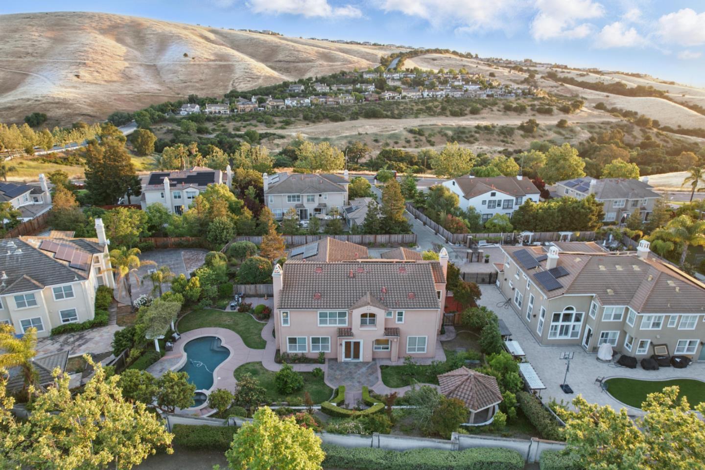 4769 Whitetail Lane