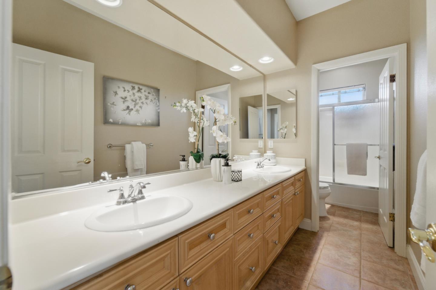 4769 Whitetail Lane