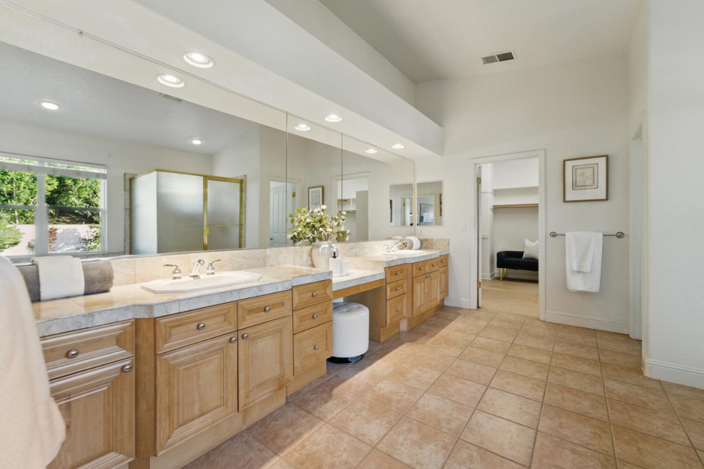 4769 Whitetail Lane