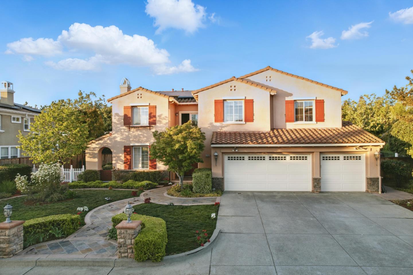 4769 Whitetail Lane