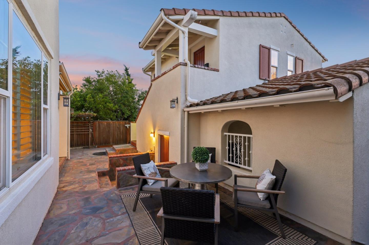 4121 Horizon Lane