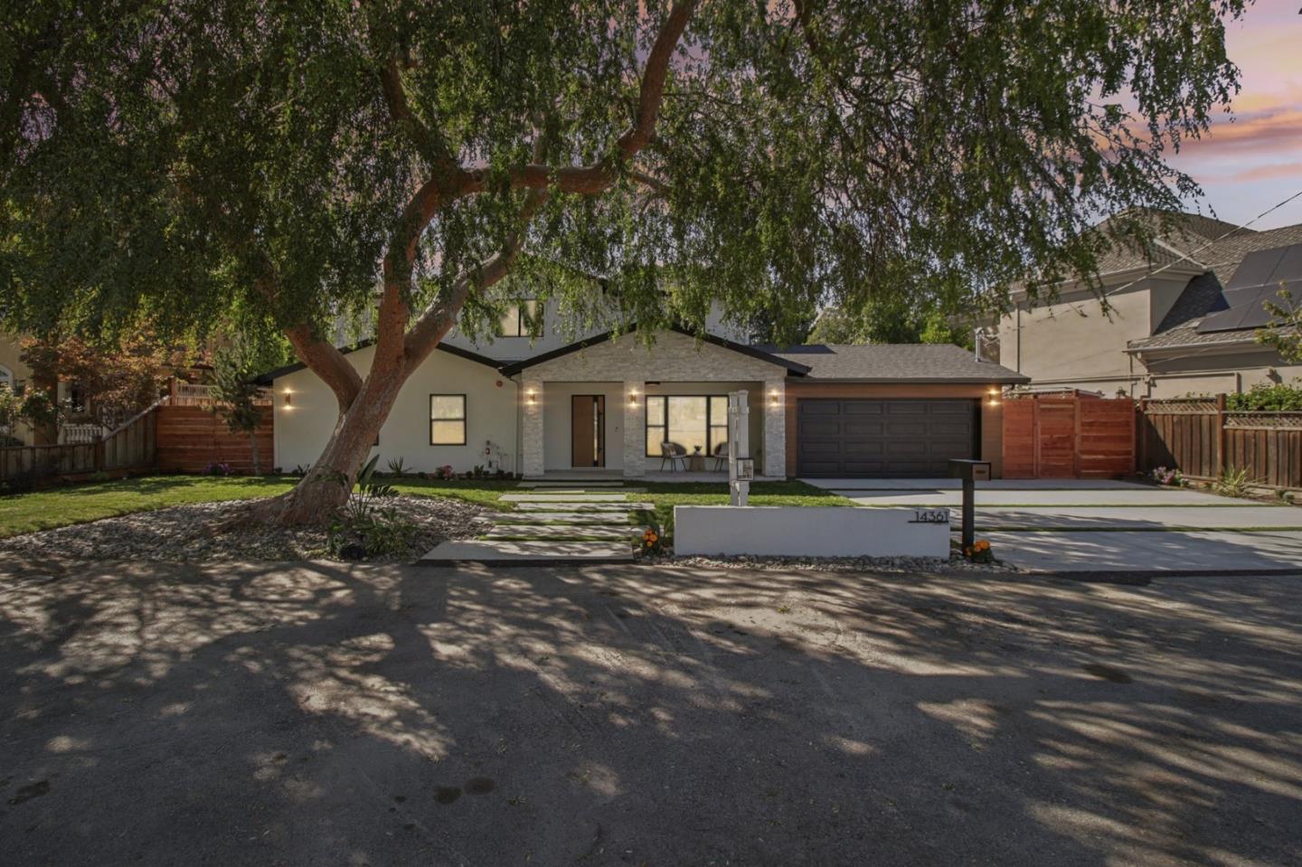 14361 Lenray Lane