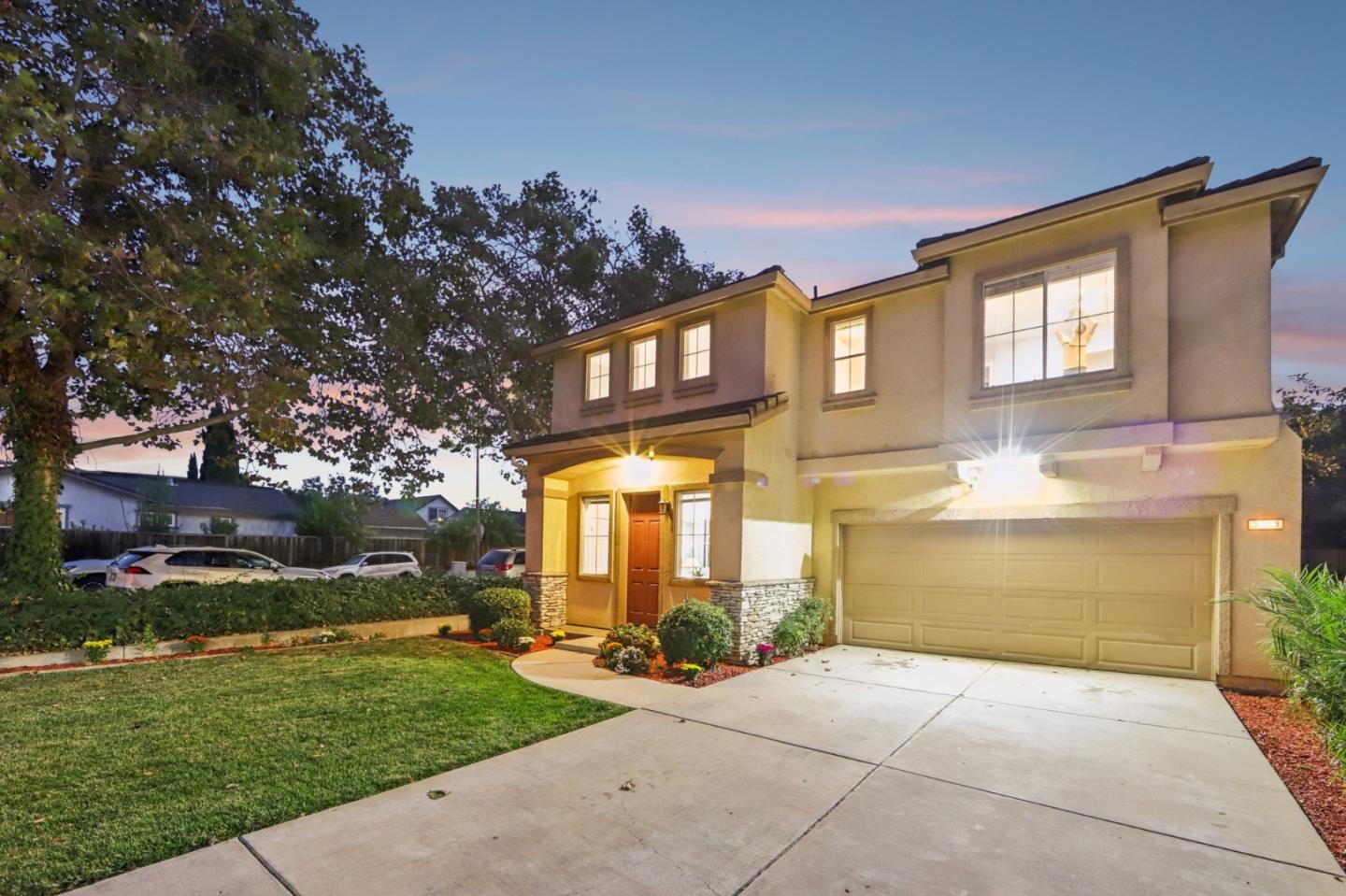 3699 Cedar Knoll Court