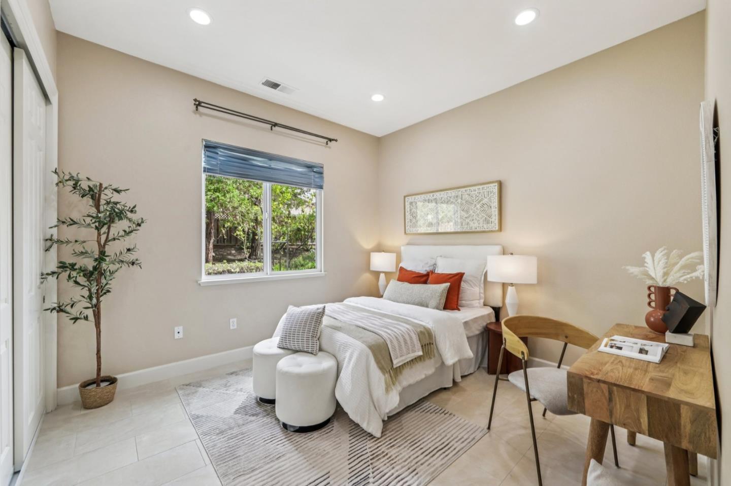 5333 Laurel Canyon Drive