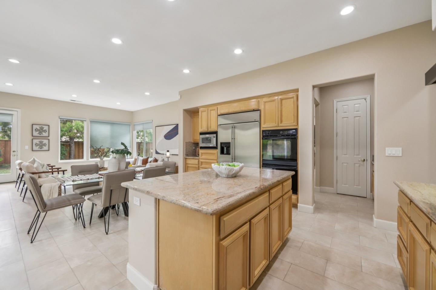 5333 Laurel Canyon Drive