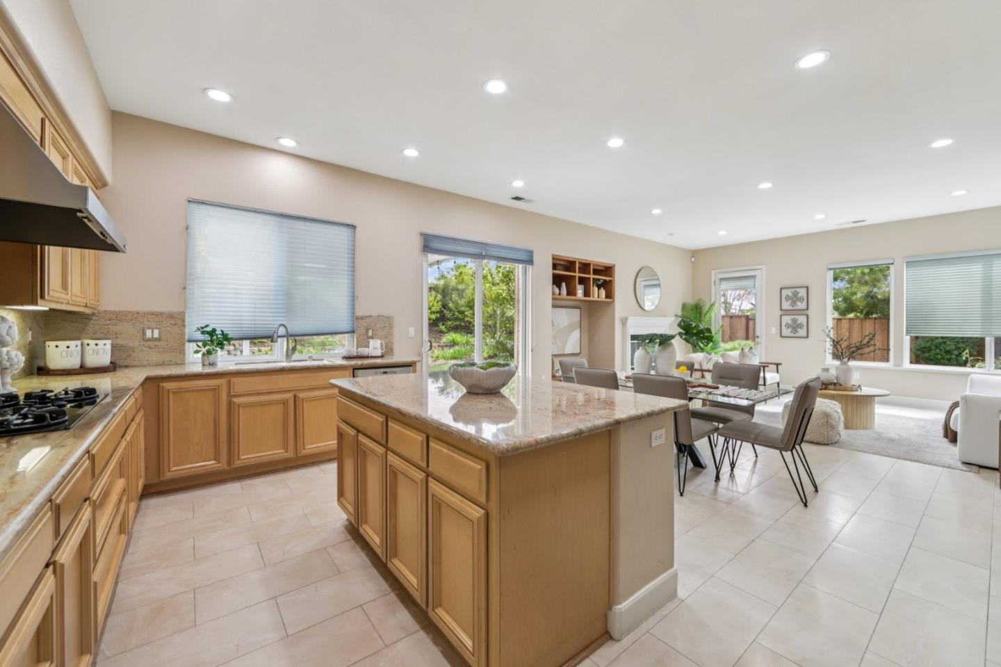 5333 Laurel Canyon Drive