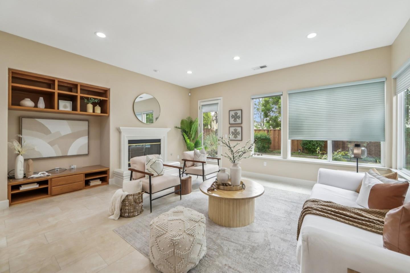 5333 Laurel Canyon Drive