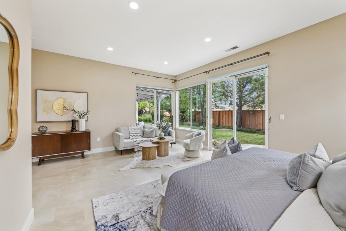 5333 Laurel Canyon Drive