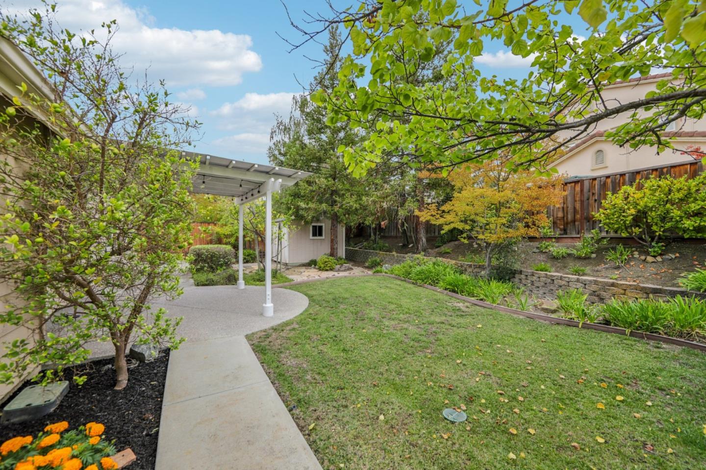 5333 Laurel Canyon Drive