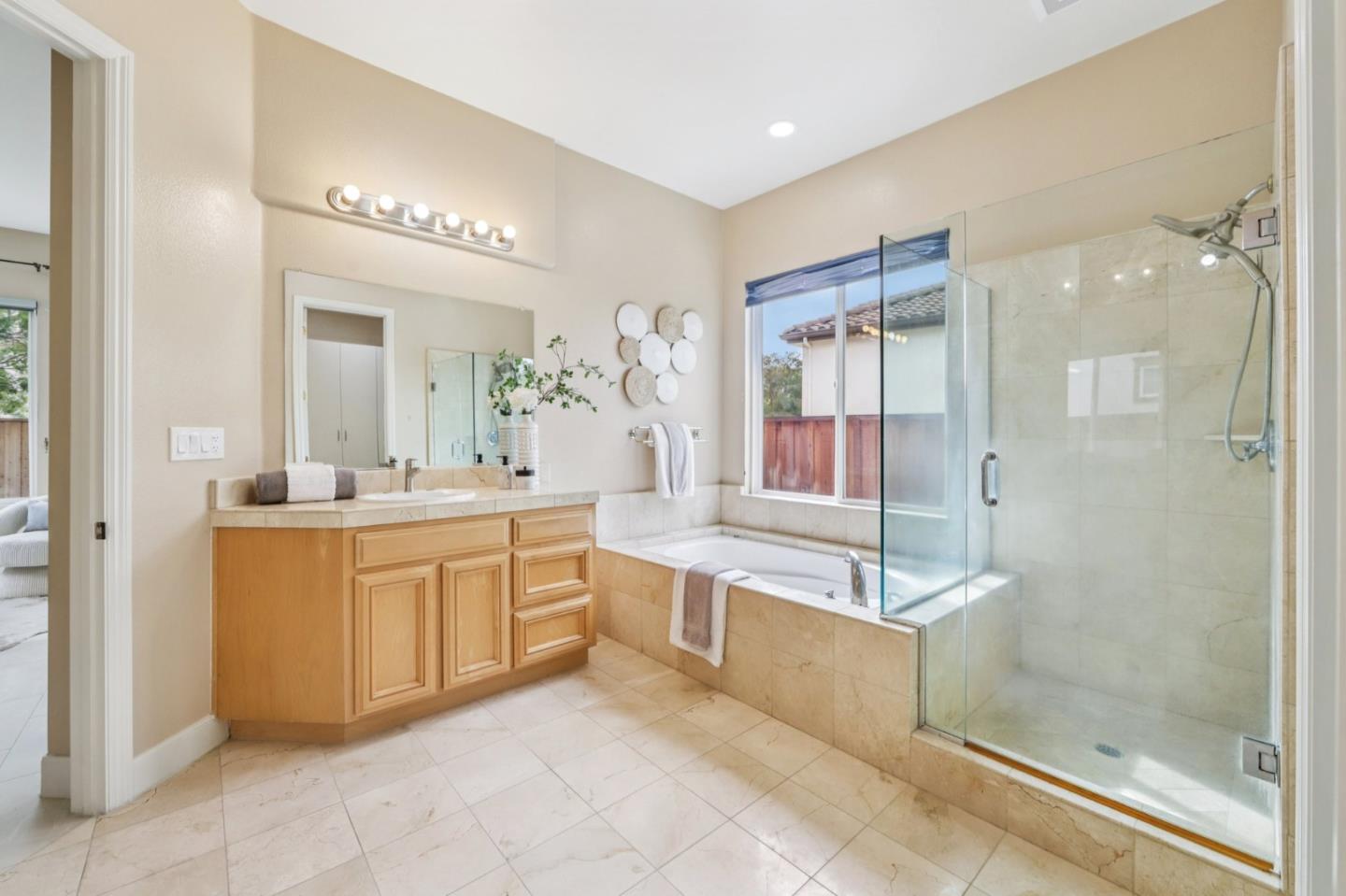 5333 Laurel Canyon Drive