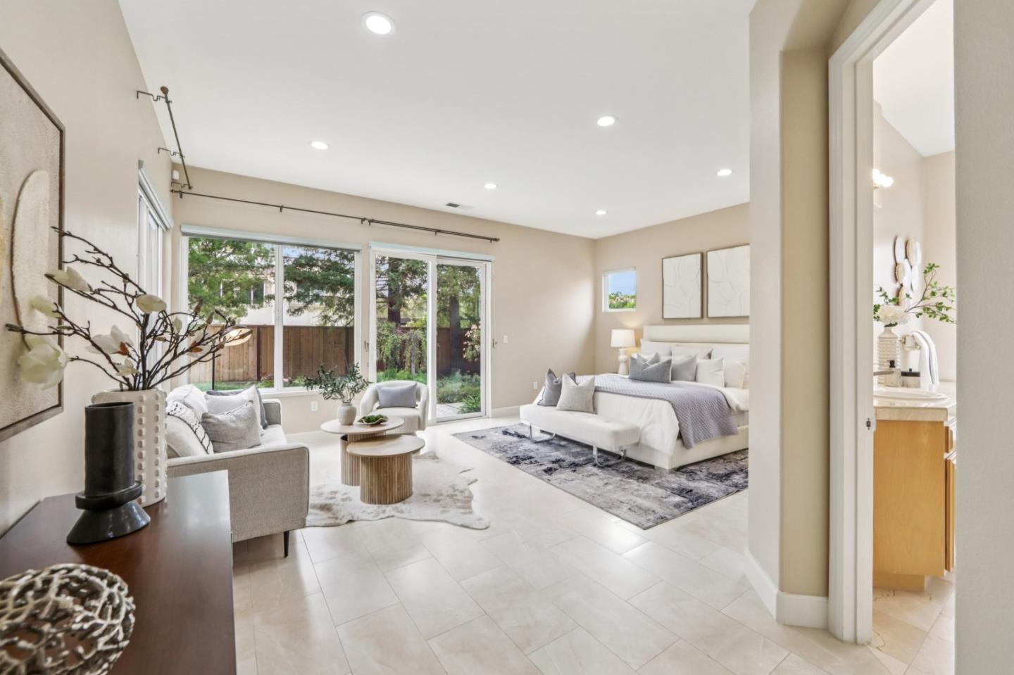 5333 Laurel Canyon Drive