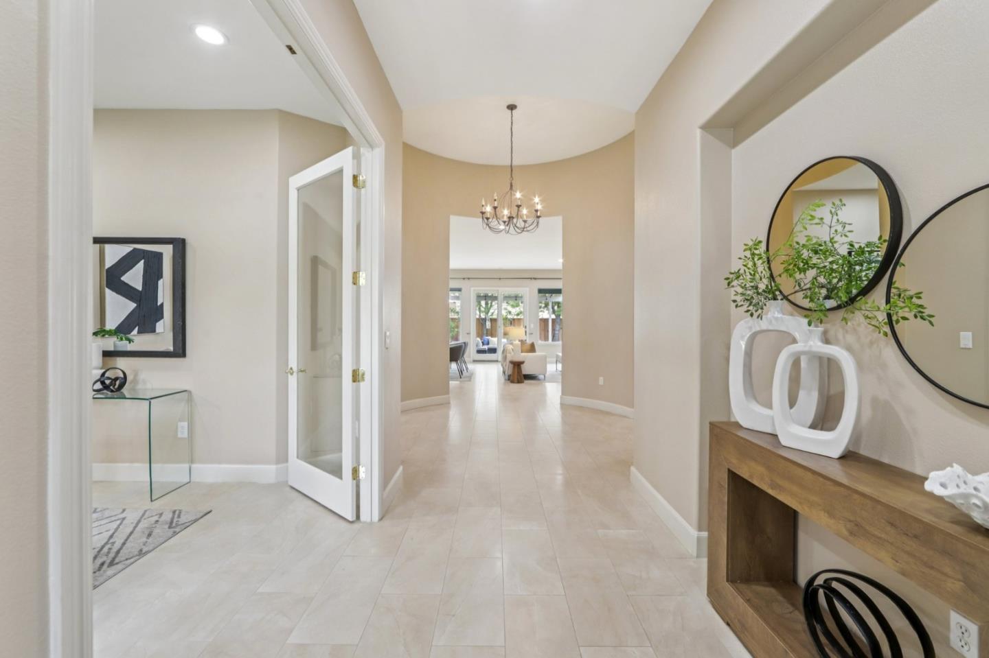 5333 Laurel Canyon Drive