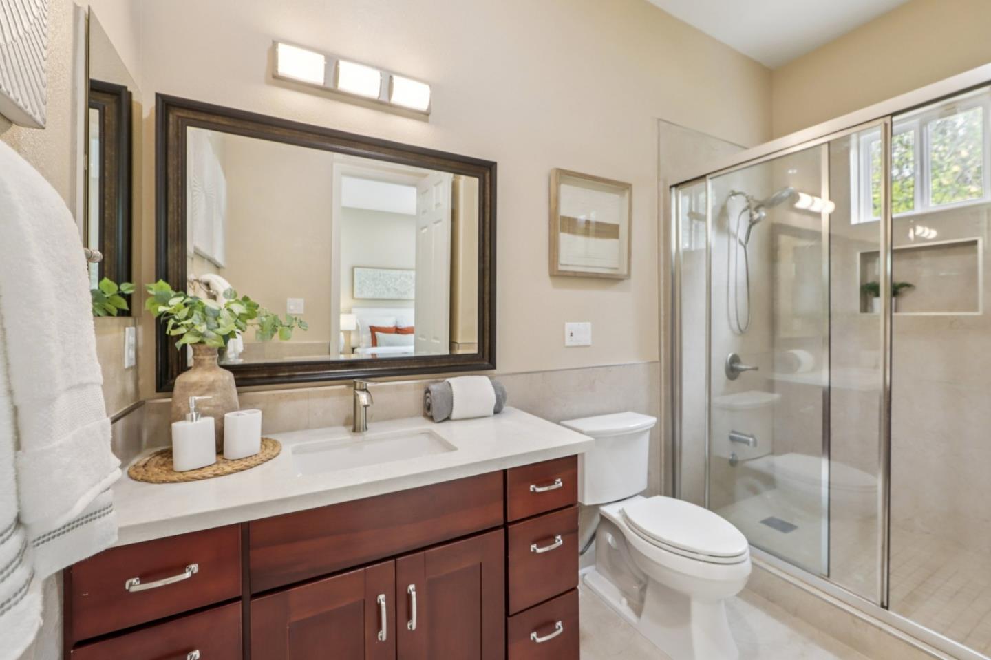 5333 Laurel Canyon Drive