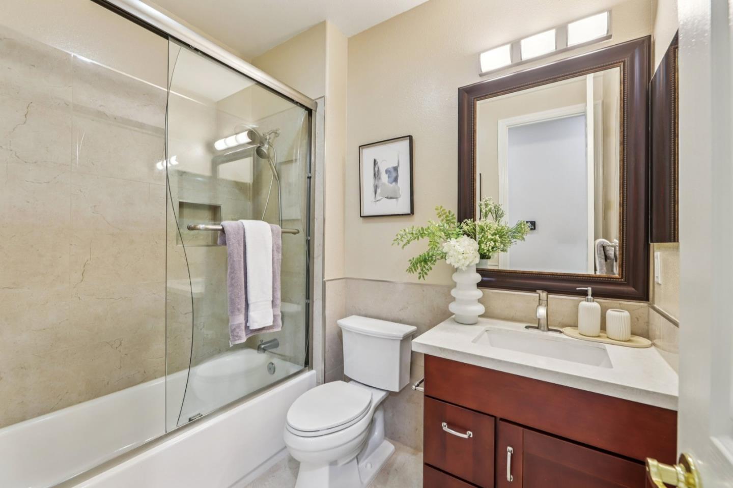 5333 Laurel Canyon Drive