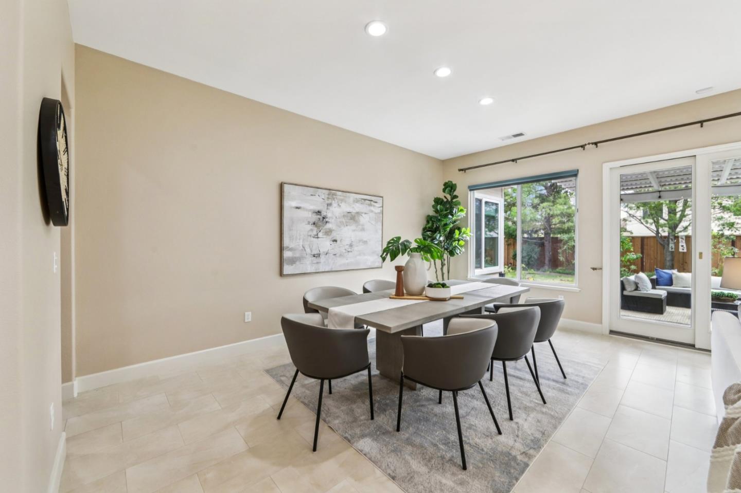 5333 Laurel Canyon Drive