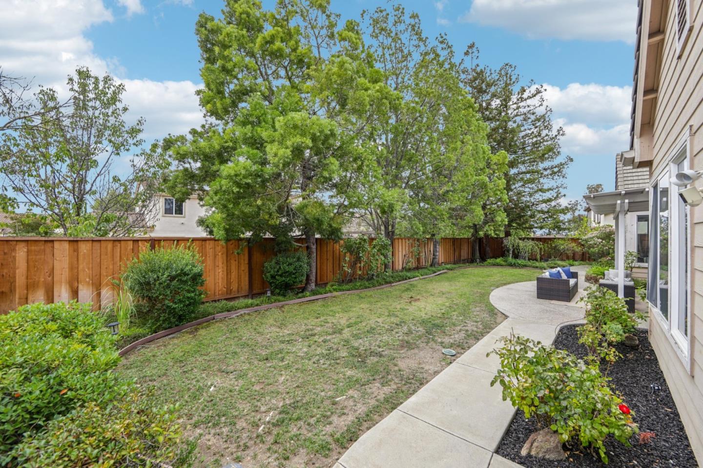 5333 Laurel Canyon Drive