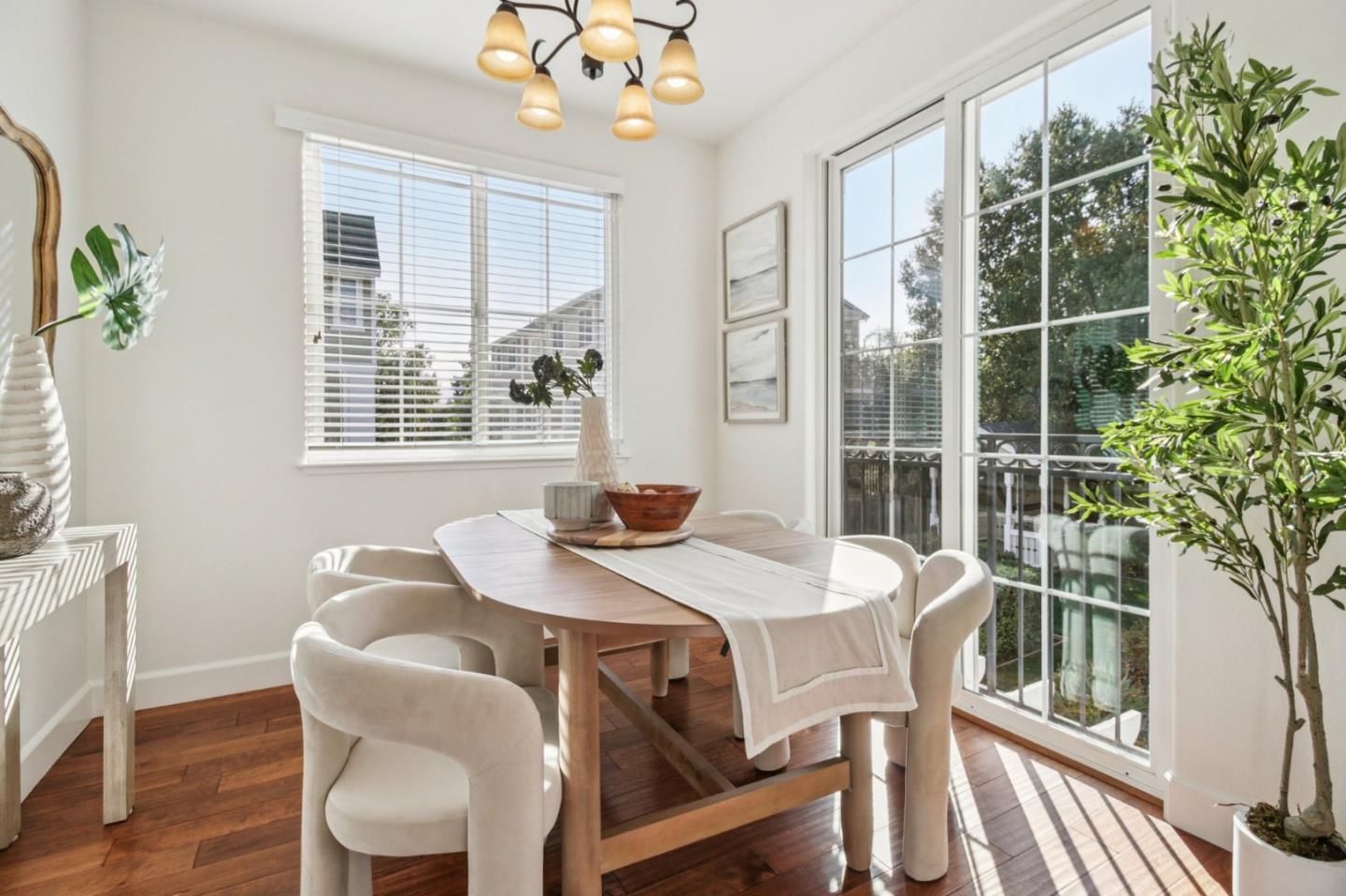 10837 North Stelling Road