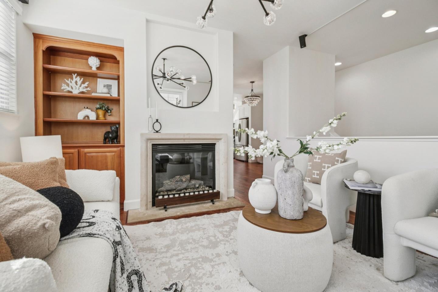 10837 North Stelling Road