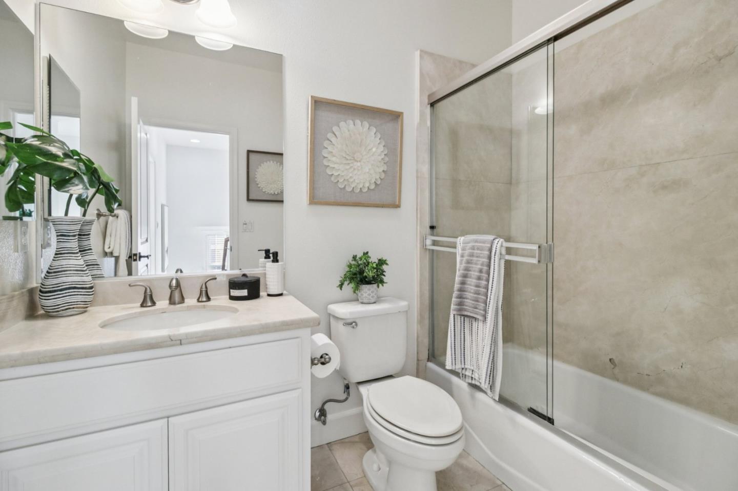 10837 North Stelling Road