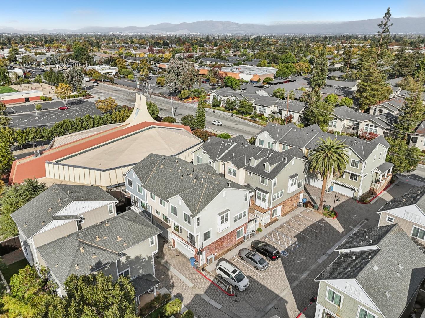 10837 North Stelling Road