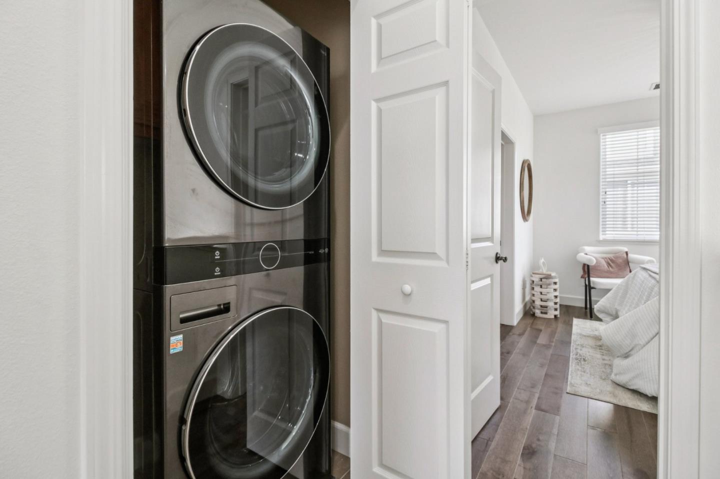 10837 North Stelling Road