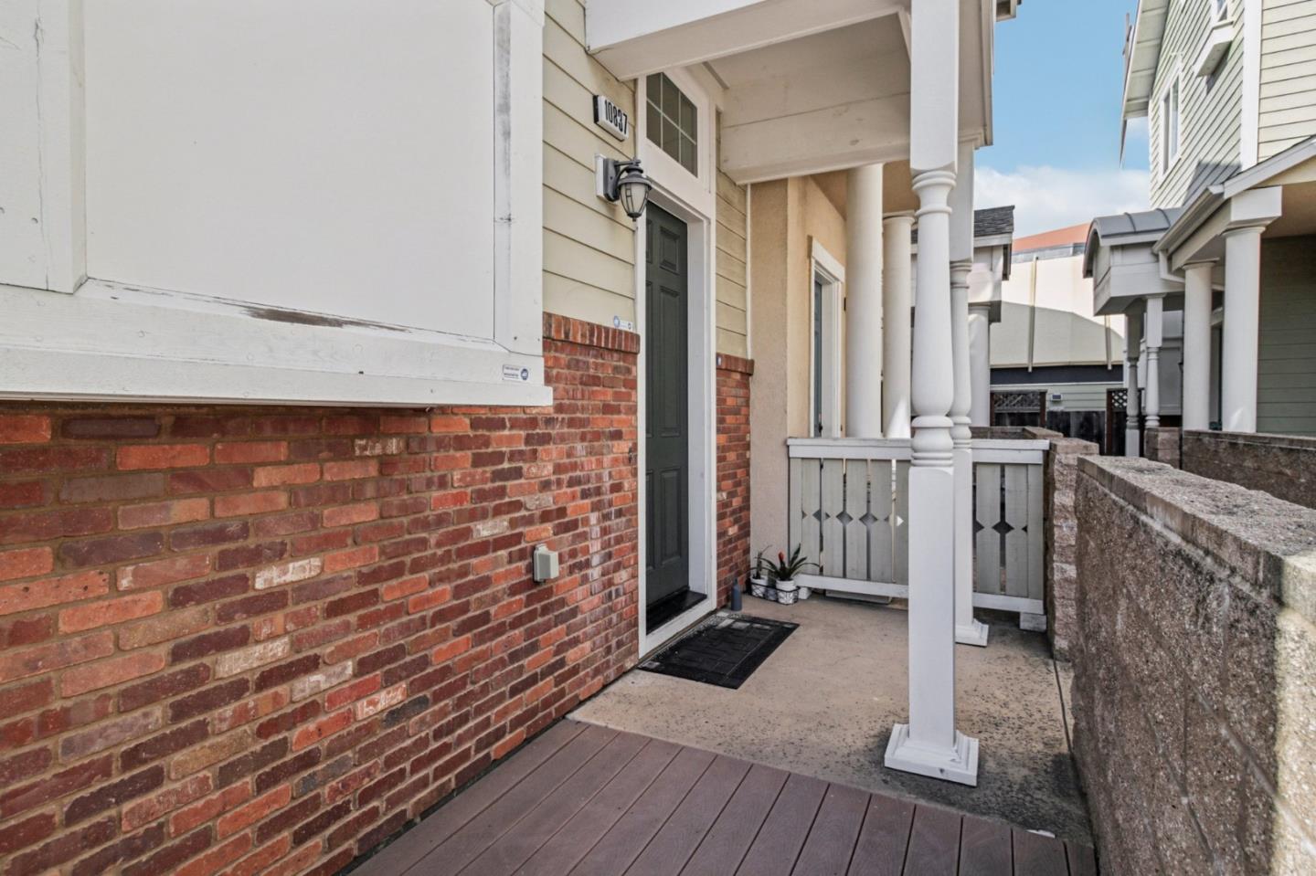 10837 North Stelling Road