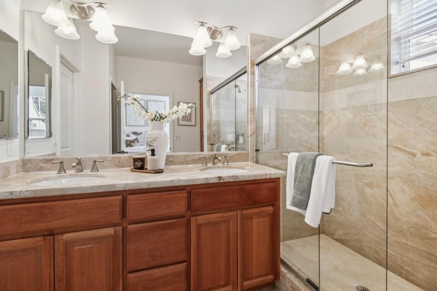 10837 North Stelling Road