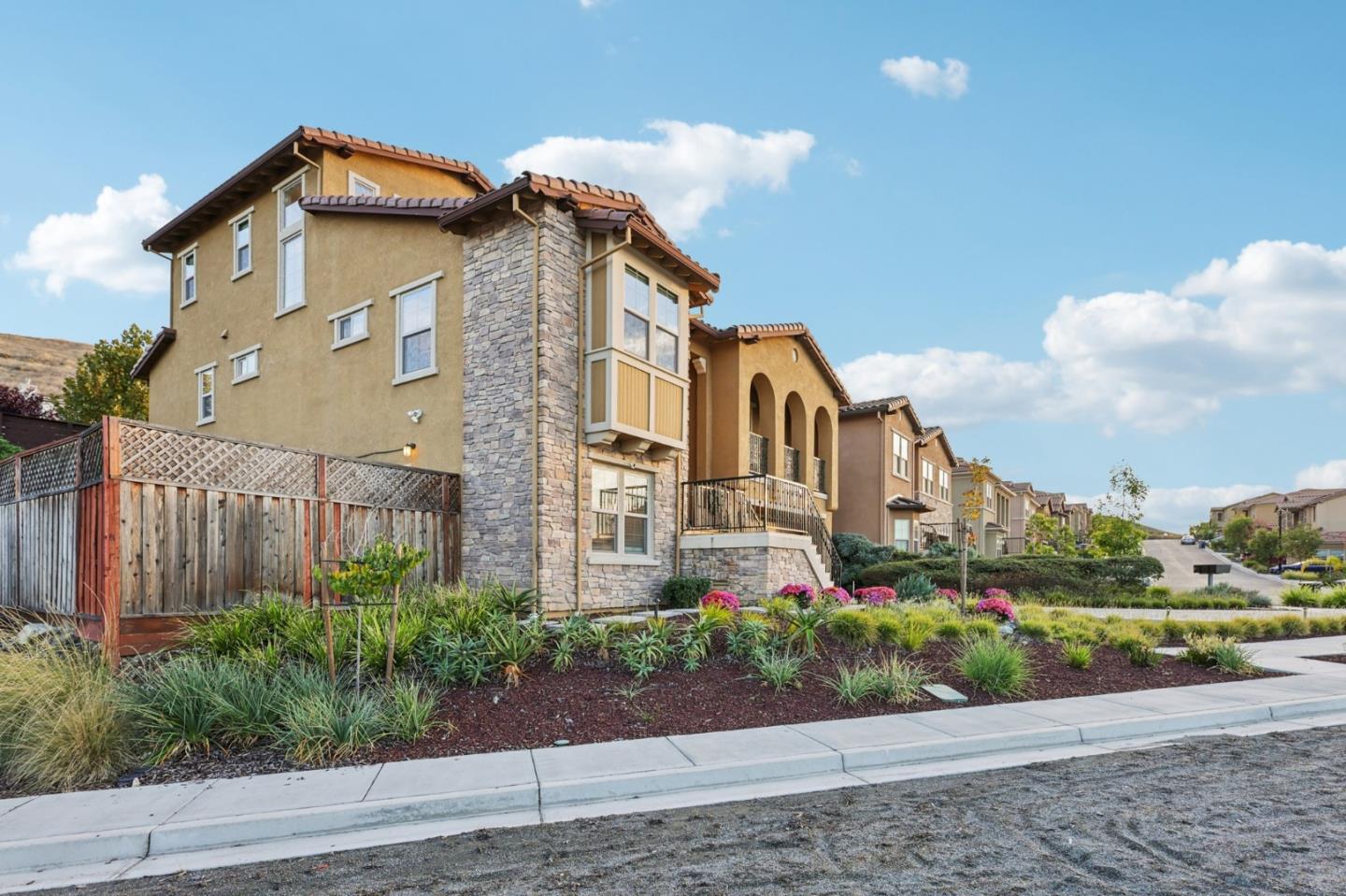 1452 Cottlestone Court