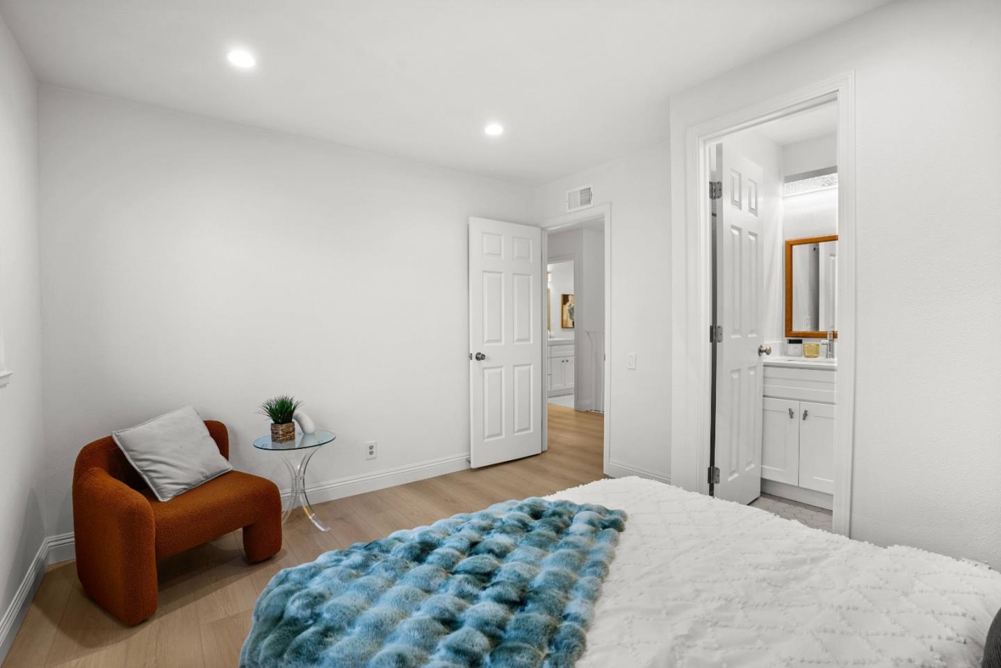 887 Kozera Drive