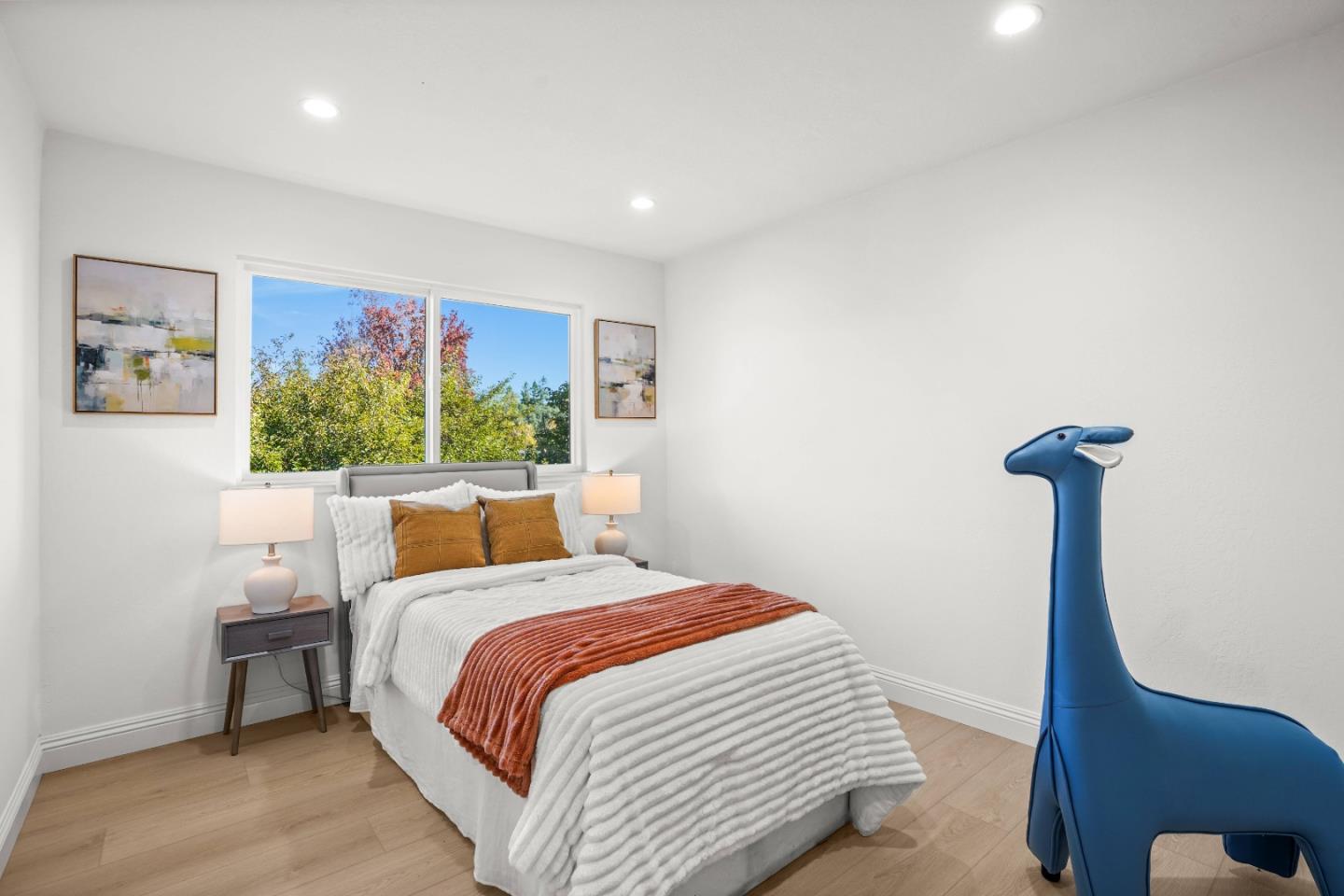 887 Kozera Drive
