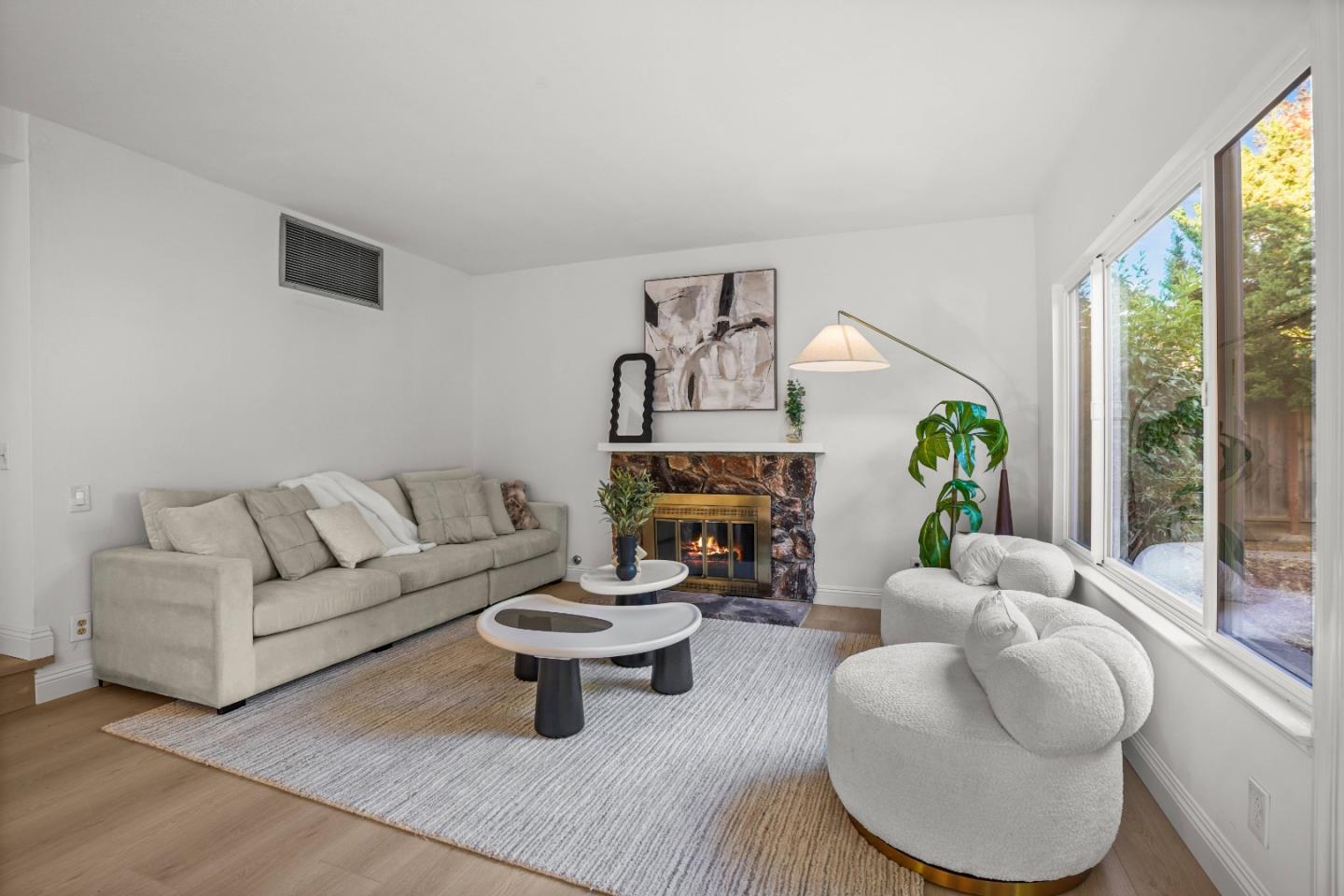 887 Kozera Drive