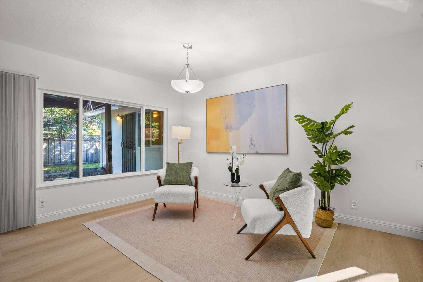 887 Kozera Drive