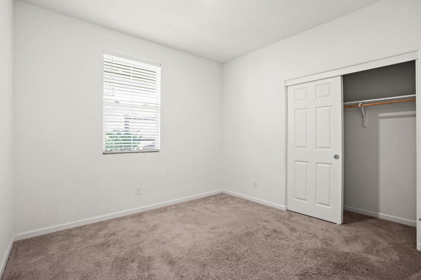 8189 Scrimshaw Way