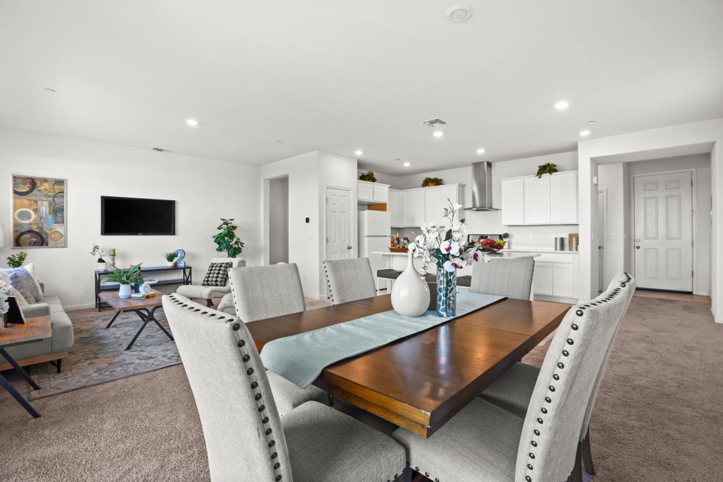 8189 Scrimshaw Way