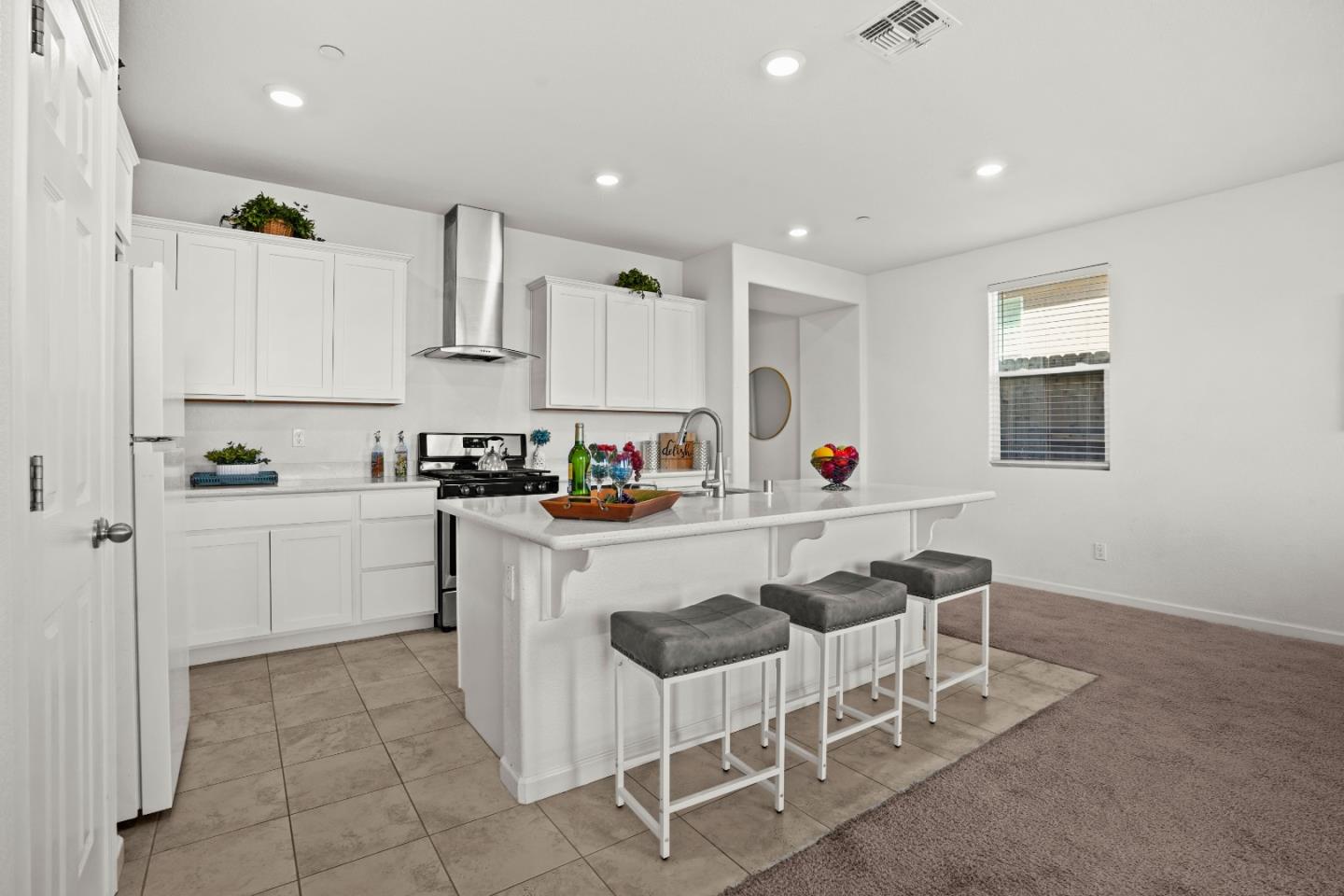 8189 Scrimshaw Way