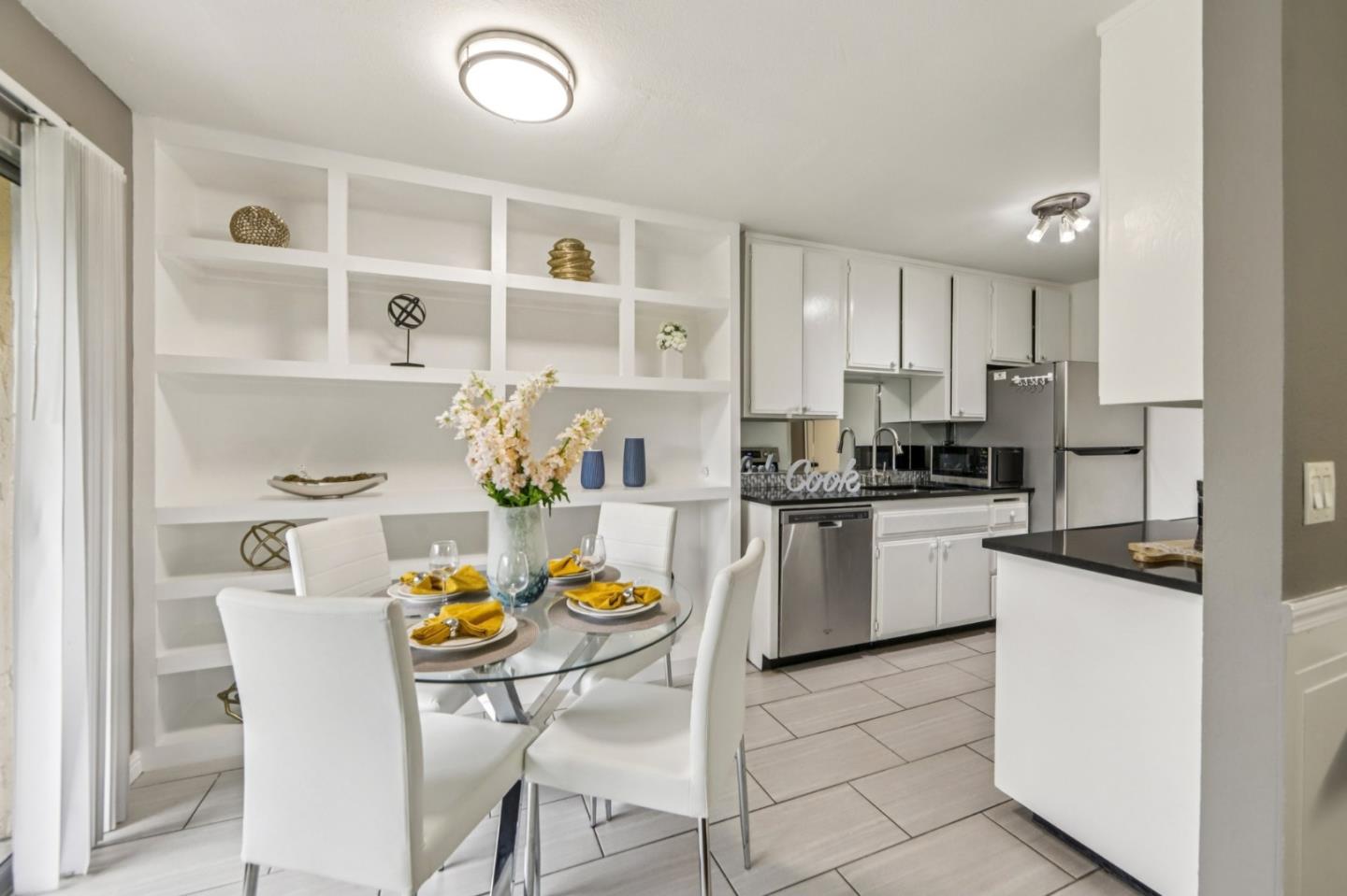 247 North Capitol Avenue 245