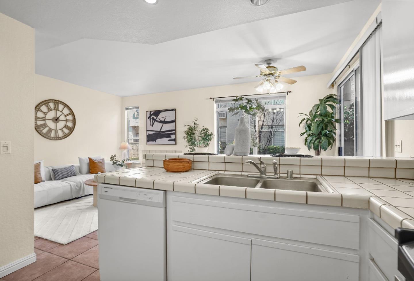 125 Hobson Street 4A