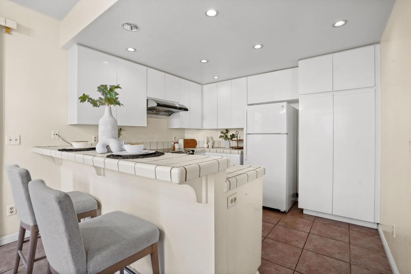 125 Hobson Street 4A