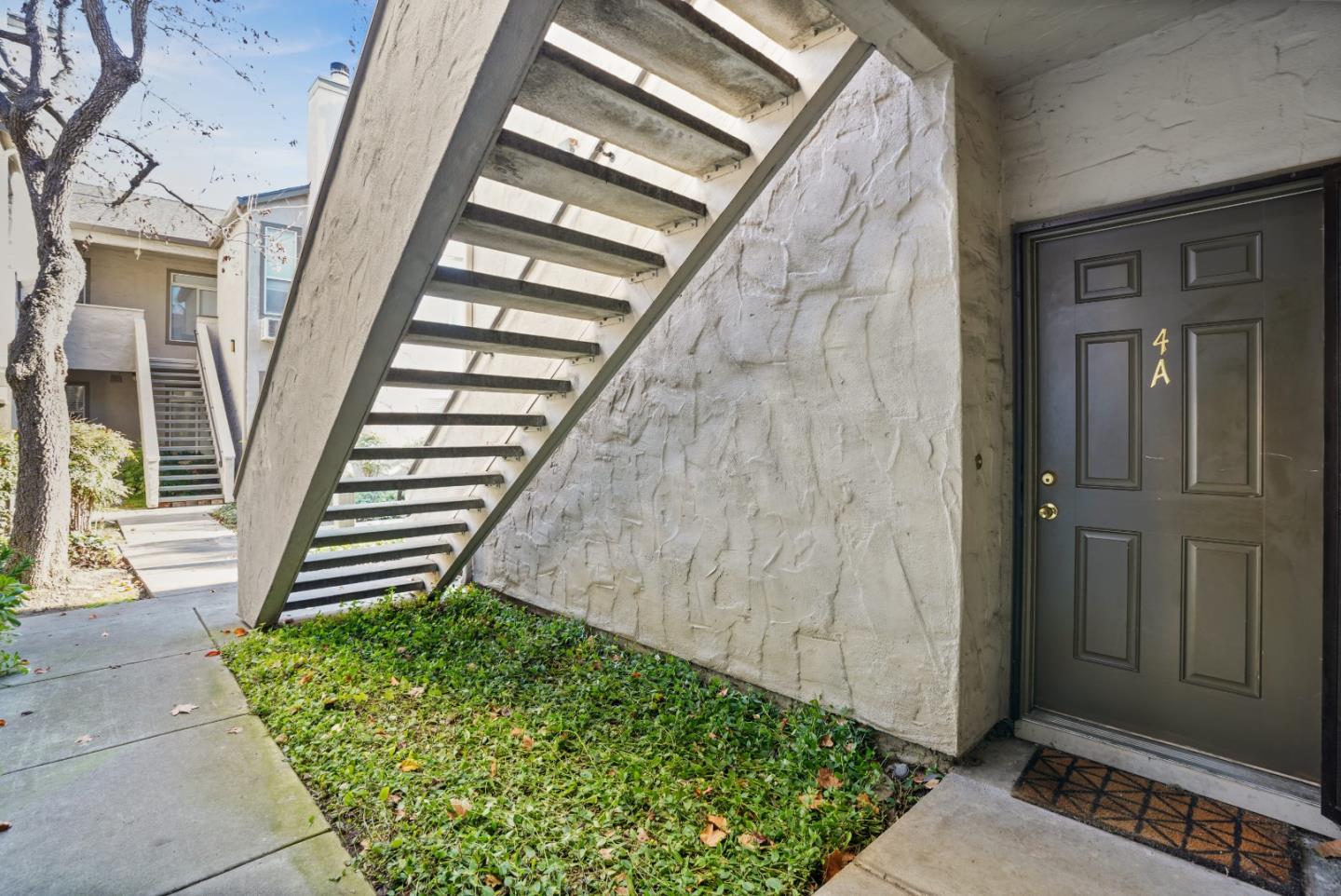 125 Hobson Street 4A