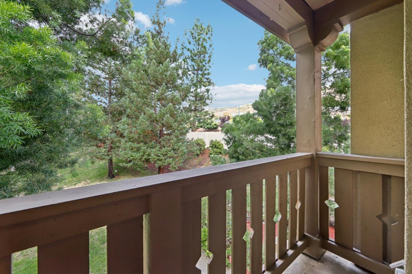 3858 Evangelho Circle