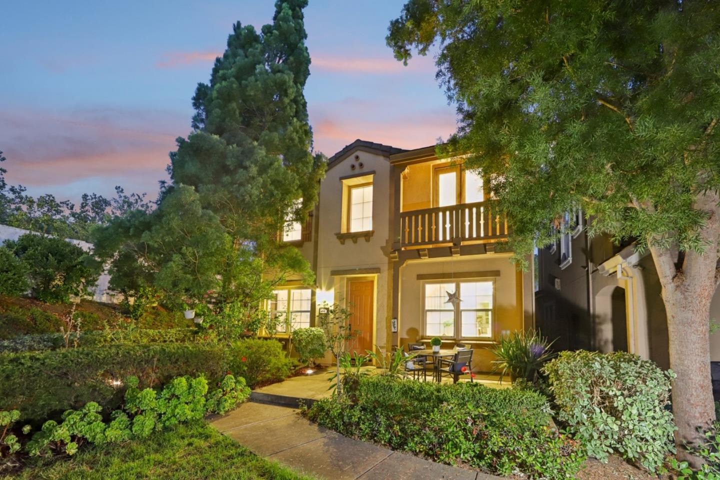 3858 Evangelho Circle