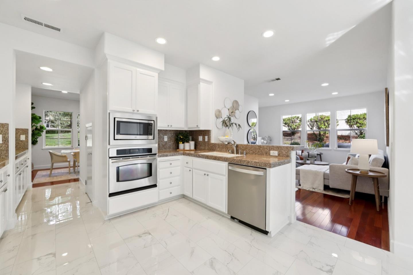 3858 Evangelho Circle