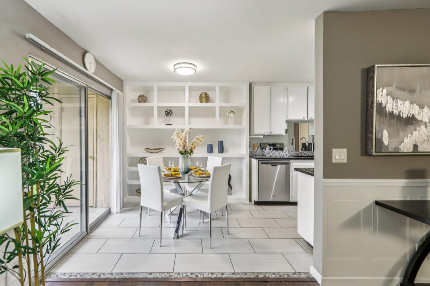 247 North Capitol Avenue 245