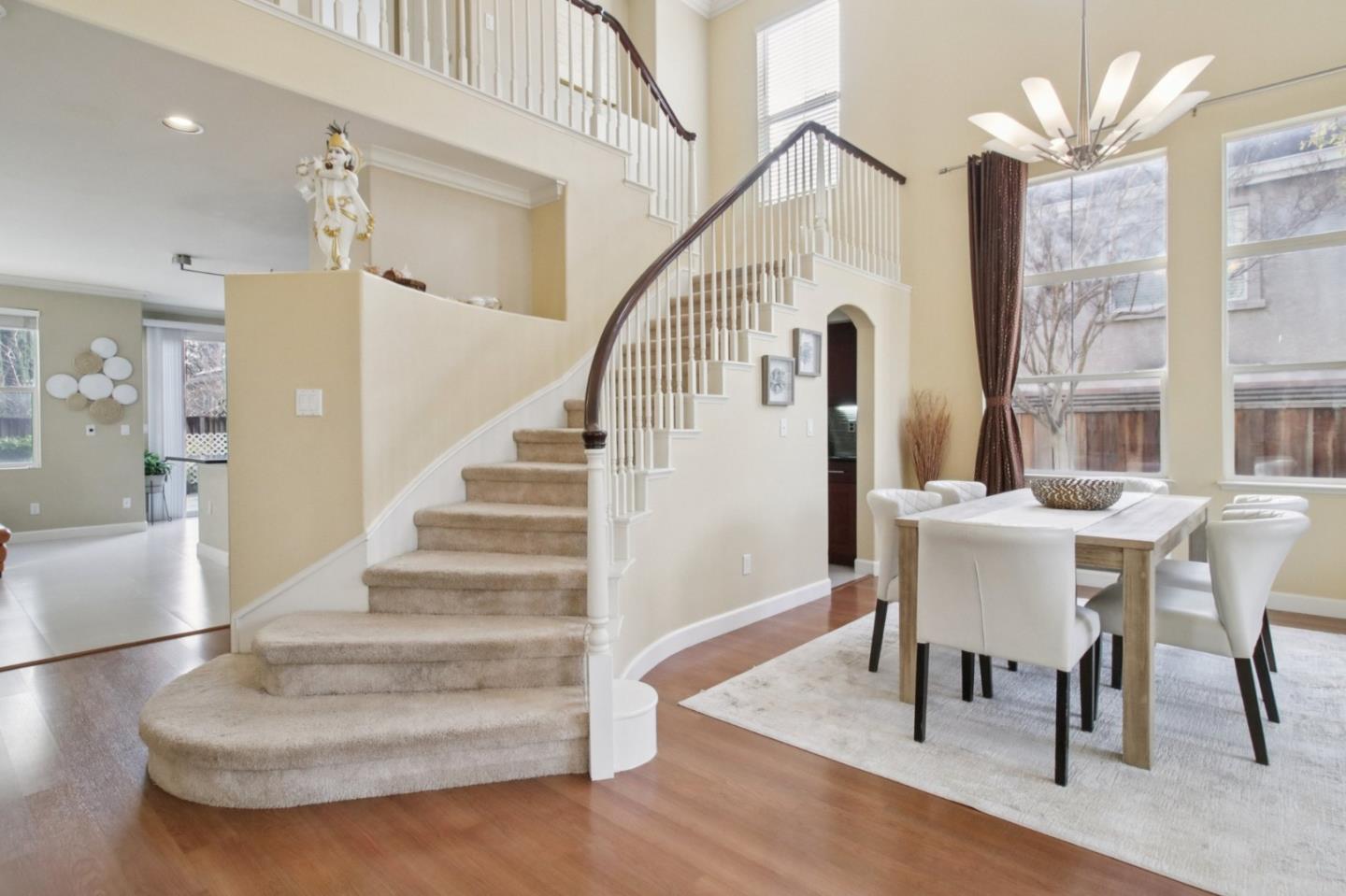 3324 Etoile Court