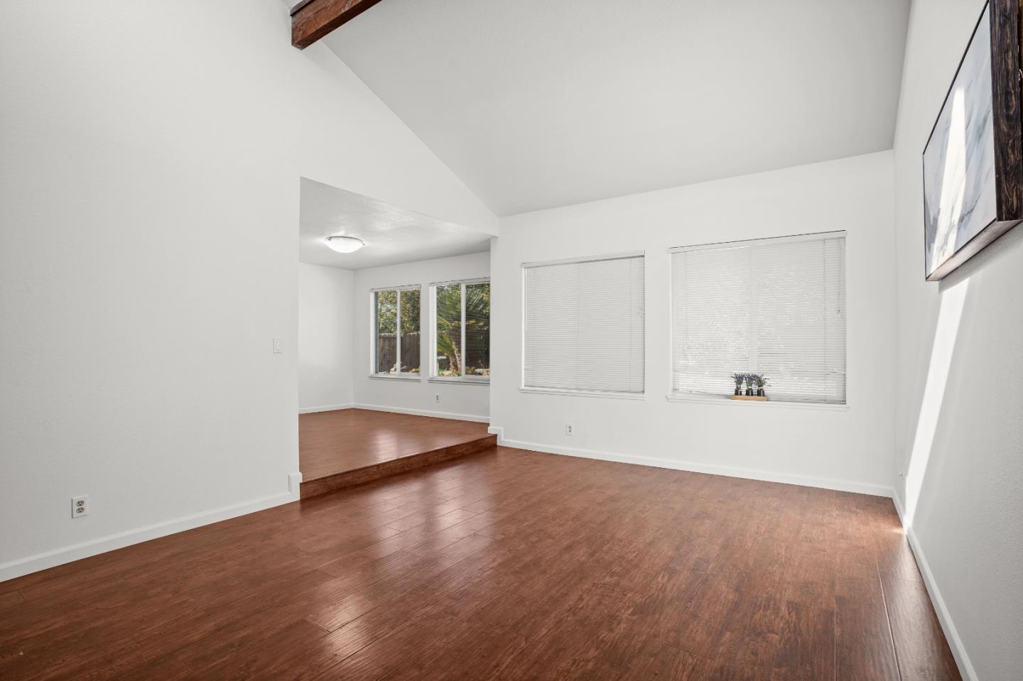 2320 Lido Circle