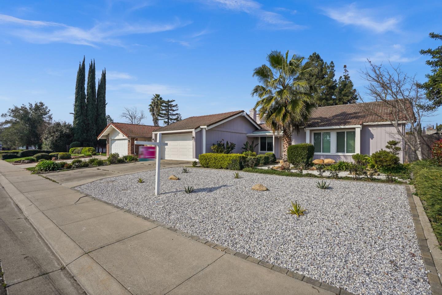 2320 Lido Circle