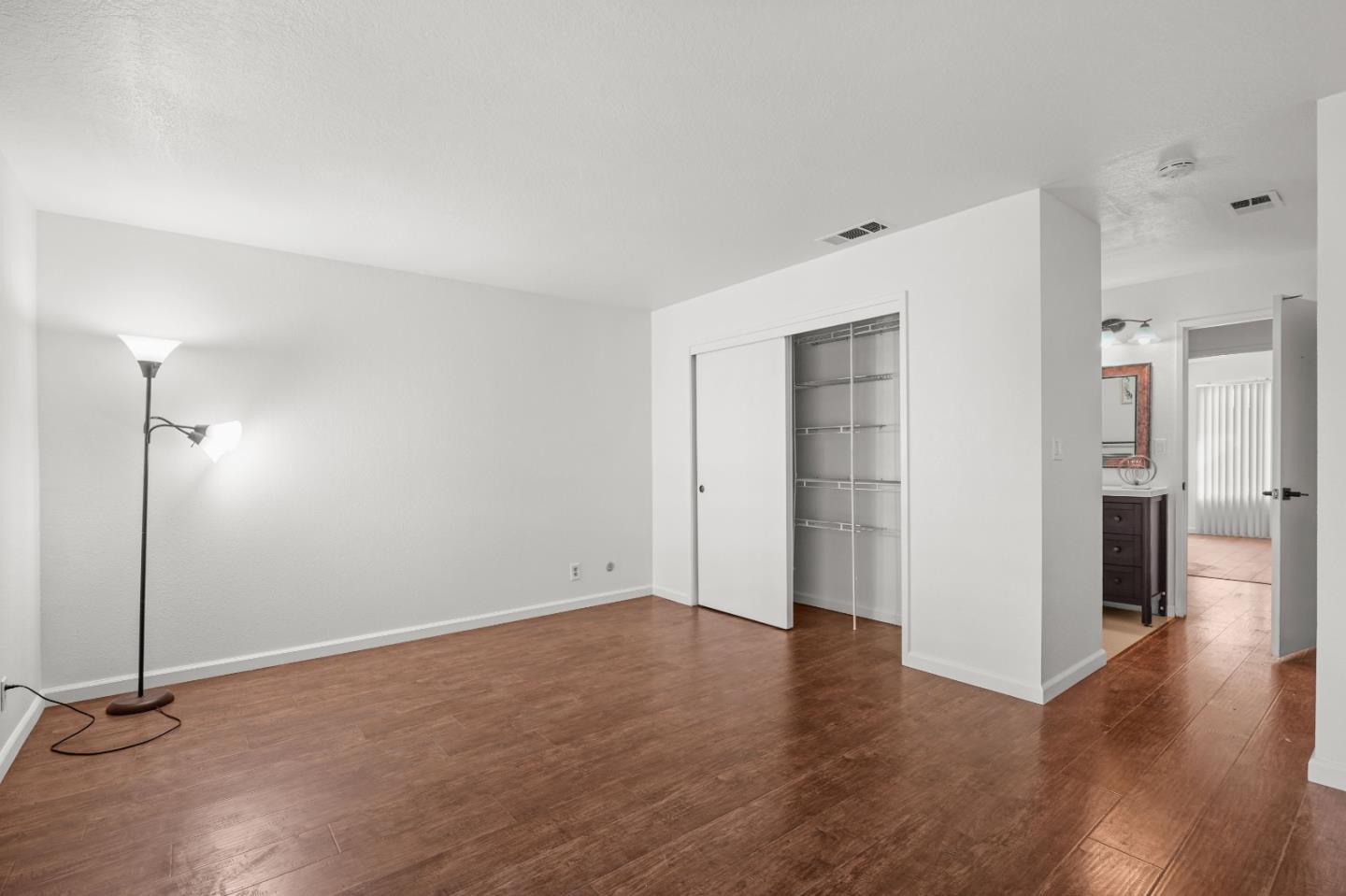 2320 Lido Circle