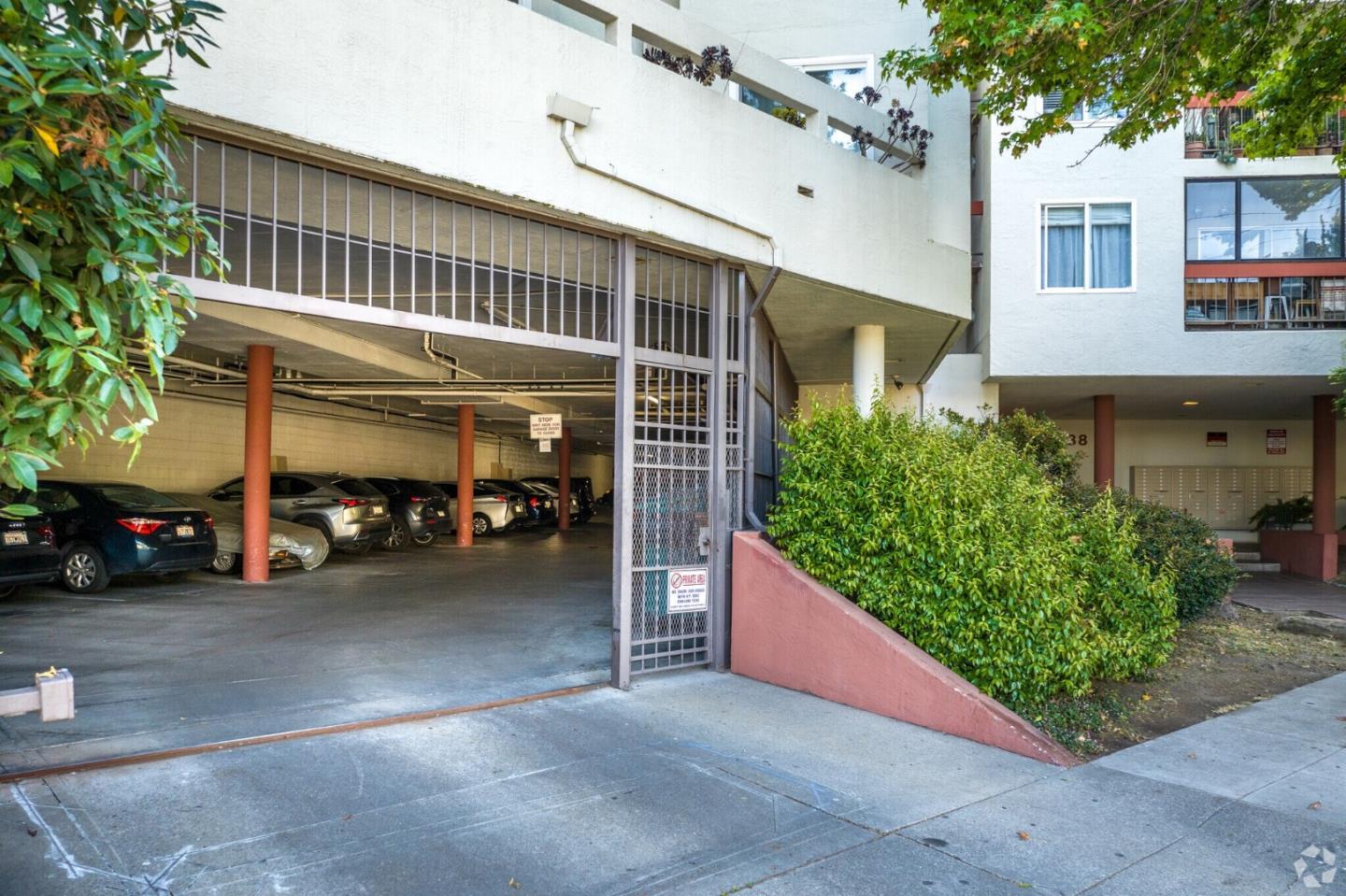 288 Whitmore Street 327